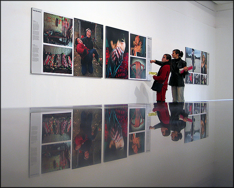 photo "The exhibition" tags: reporting, genre, 