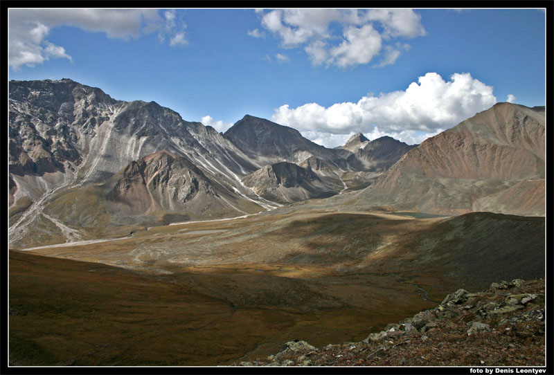 photo "In the shadow of clouds" tags: landscape, clouds, mountains