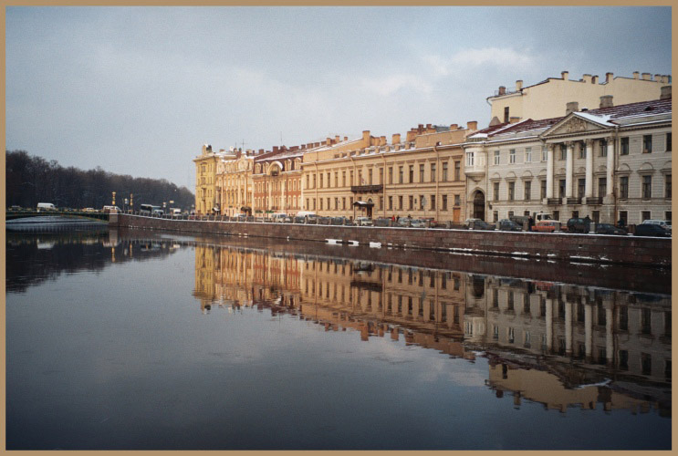 photo "Reflection" tags: architecture, landscape, 