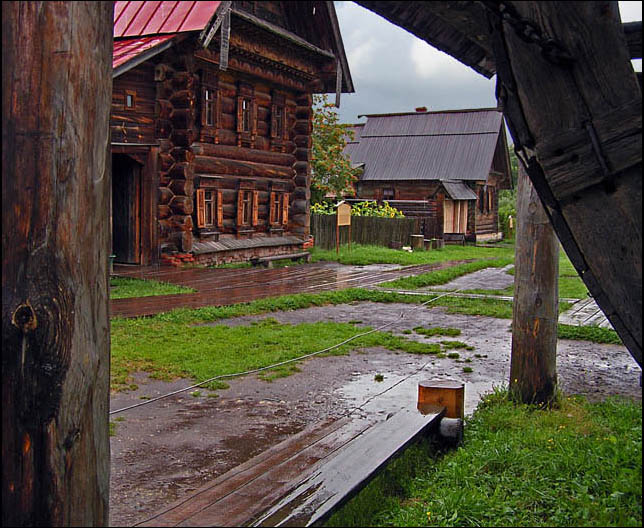 photo "Rainy day in a wooden frame" tags: landscape, summer