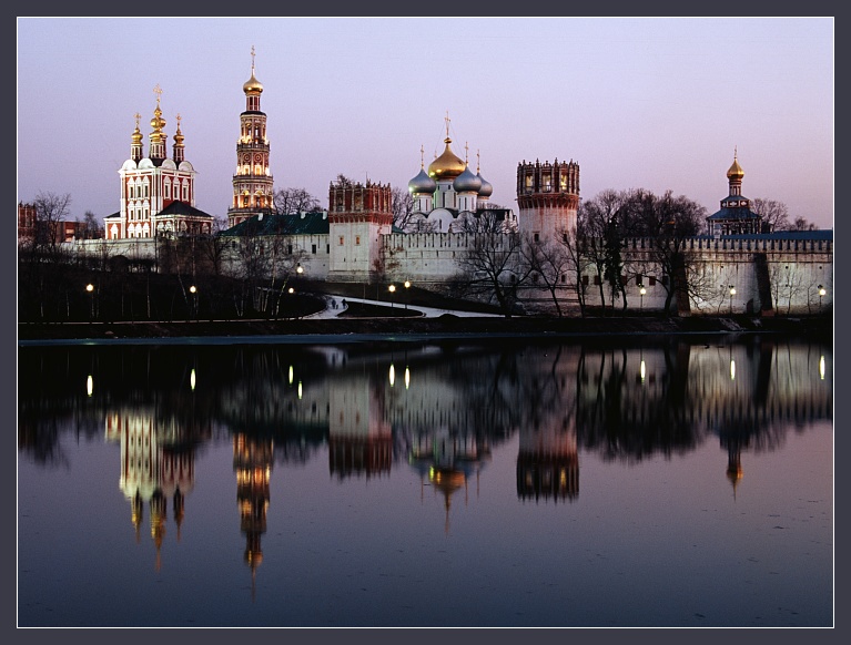 photo "Novodevichiy Monastery" tags: landscape, architecture, night