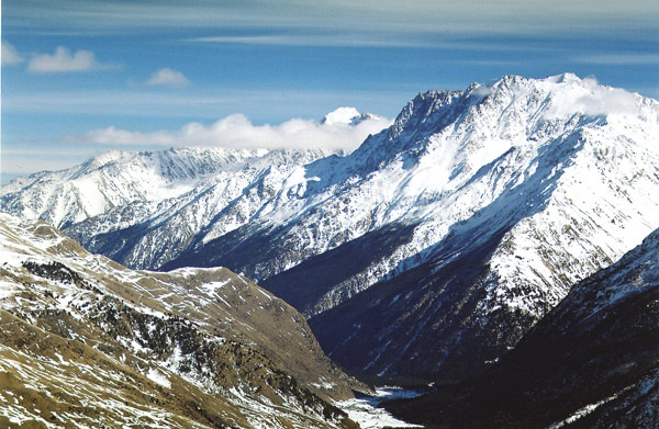 фото "Приэльбрусье: вид с первой очереди Чегета" метки: пейзаж, природа, горы