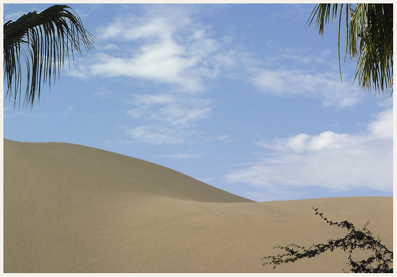 photo "Belly and thigh" tags: landscape, humor, mountains