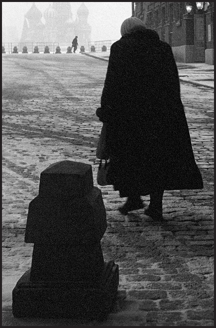 photo "Red Square" tags: genre, black&white, 
