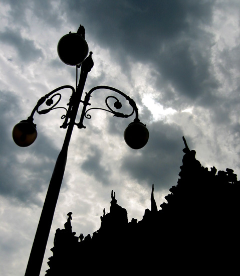 photo "Omen" tags: architecture, landscape, clouds
