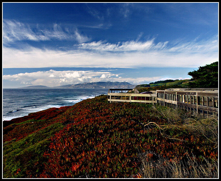 photo "One more time about central composition" tags: landscape, clouds