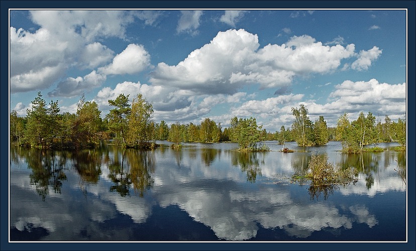 photo "Bright color september picture" tags: landscape, clouds, water