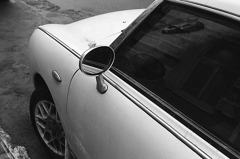 photo "Nissan Figaro" tags: black&white, technics, 