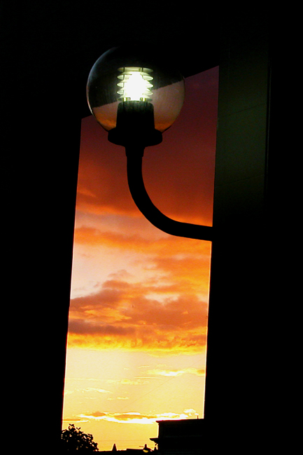 photo "at nightfall" tags: landscape, architecture, sunset