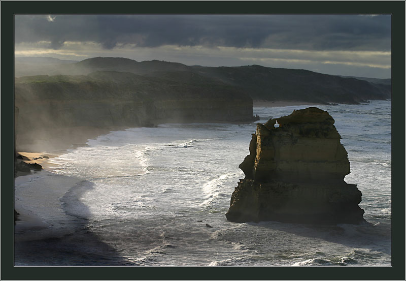фото "Один из 12 апостолов. Австралия" метки: пейзаж, вода
