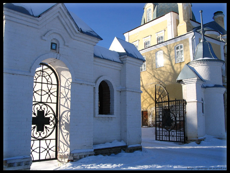 фото "Вход в женский монастырь" метки: разное, 