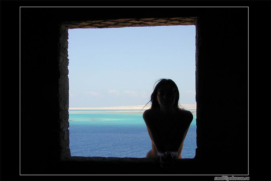 photo "The girl and  worm, south sea" tags: abstract, 