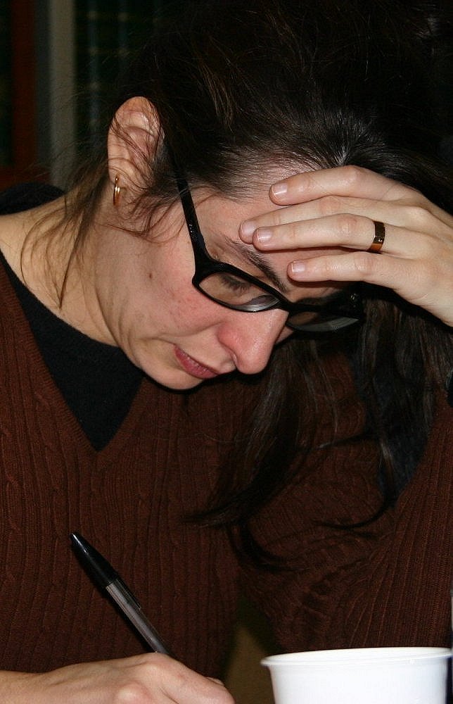 photo "Thinking" tags: portrait, woman