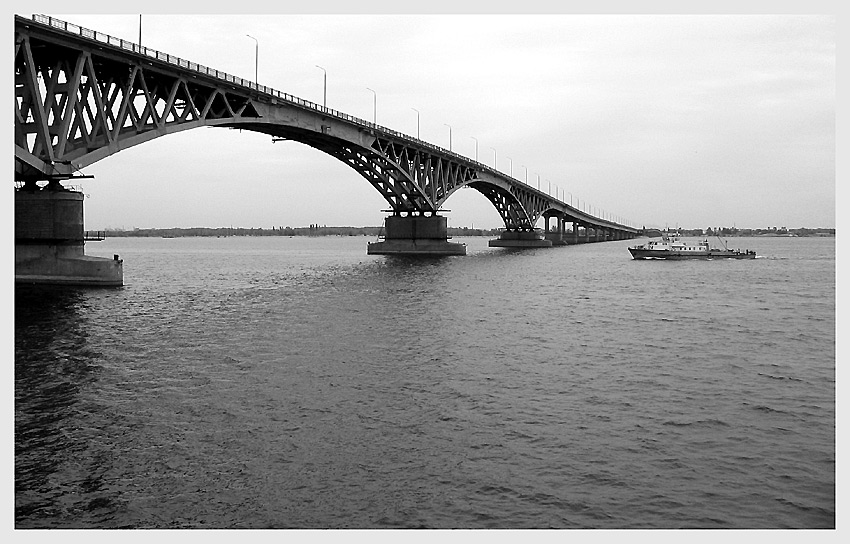 photo "And again about bridges..." tags: black&white, travel, South America