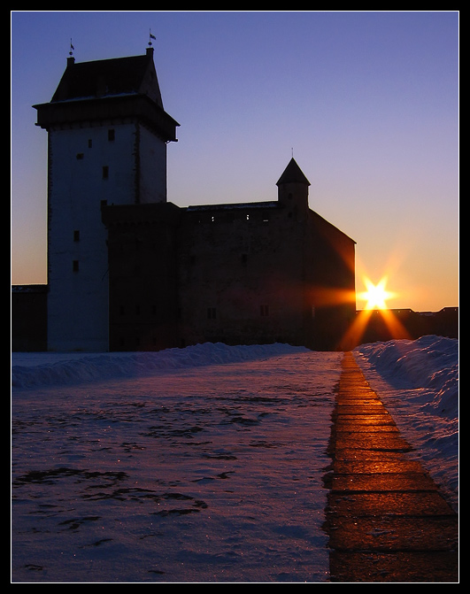 photo "Good morning Narva!" tags: architecture, landscape, 