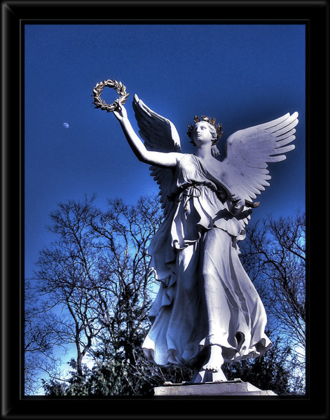 photo "Angel" tags: architecture, landscape, 