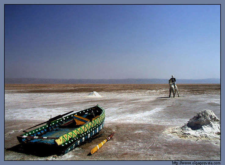 photo "Sailing and  Riding in a Salt Lake" tags: travel, landscape, Africa, water