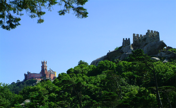 photo "The Palace and the Castle" tags: landscape, travel, Europe, mountains