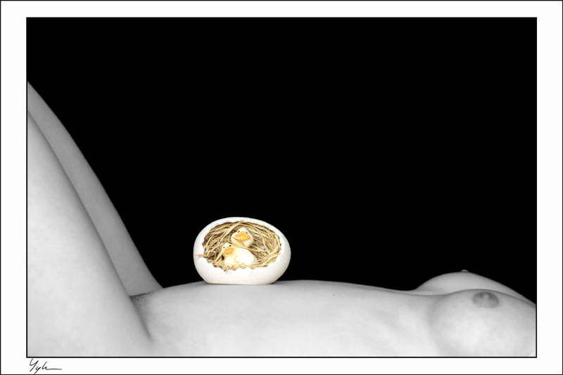 photo "Easter Egg" tags: black&white, nude, 