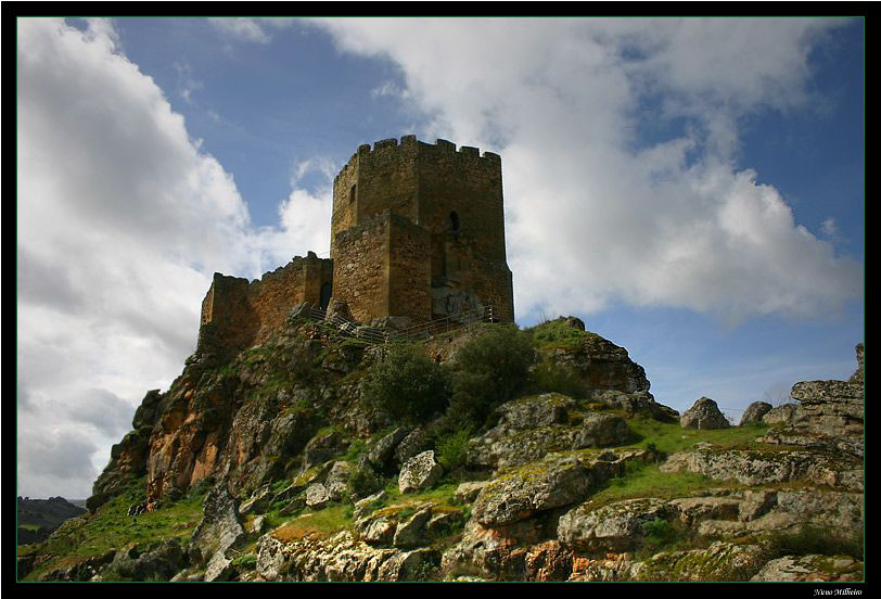 photo "Castle on the rocks" tags: landscape, mountains