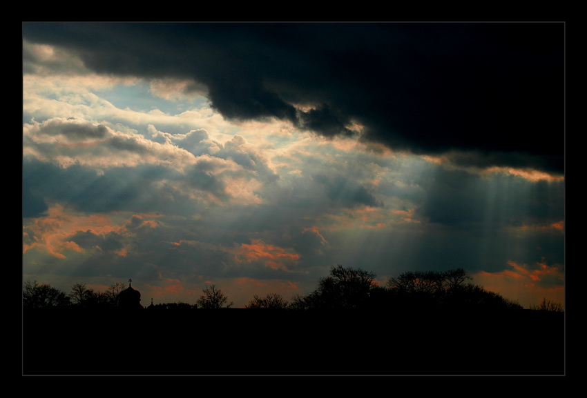 photo "when the storm comes down" tags: architecture, landscape, clouds