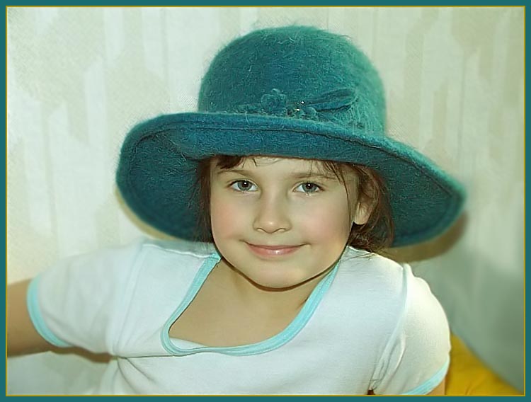 photo "The Hat" tags: genre, portrait, children