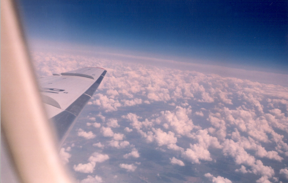 photo "sky inside" tags: landscape, travel, clouds