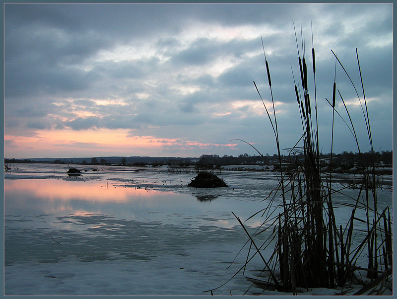 photo "Before dawn." tags: landscape, clouds, water