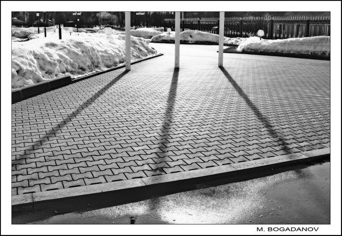 photo "Three lines" tags: architecture, black&white, landscape, 