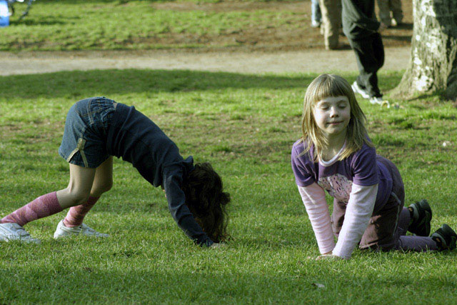 photo "Play" tags: portrait, children