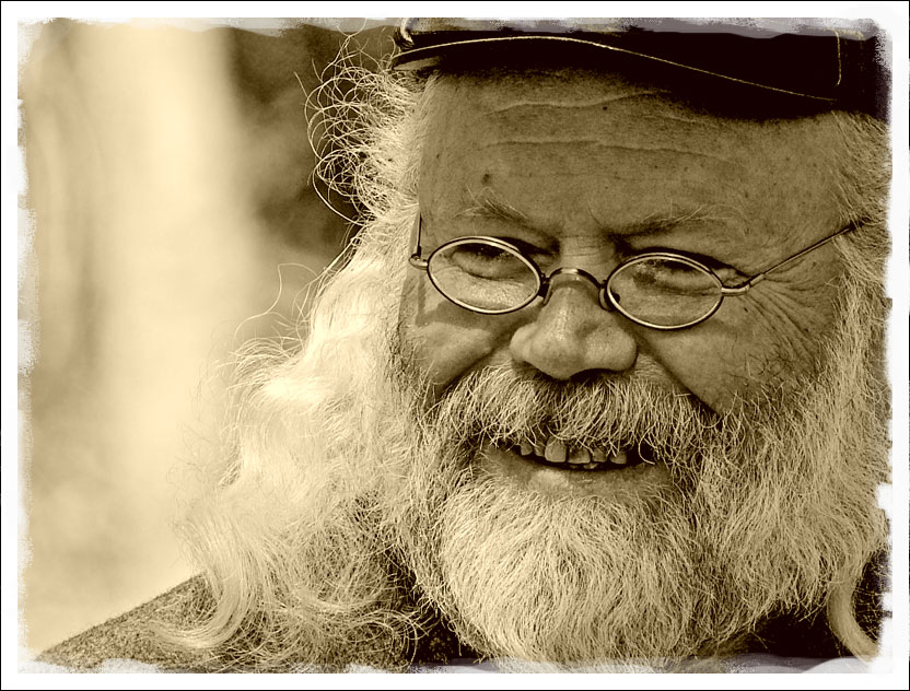 photo "The fadeless optimist" tags: portrait, old-time, man