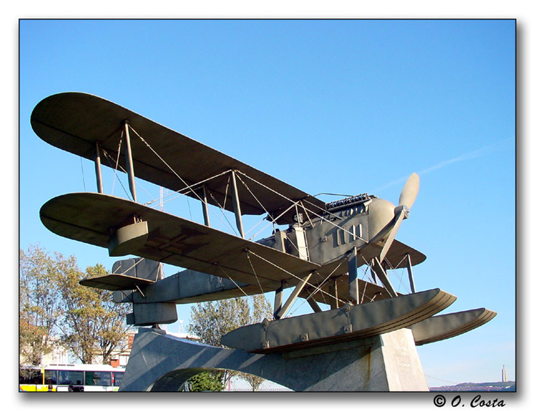 photo "Seaplane "Lusitania"" tags: reporting, travel, Europe