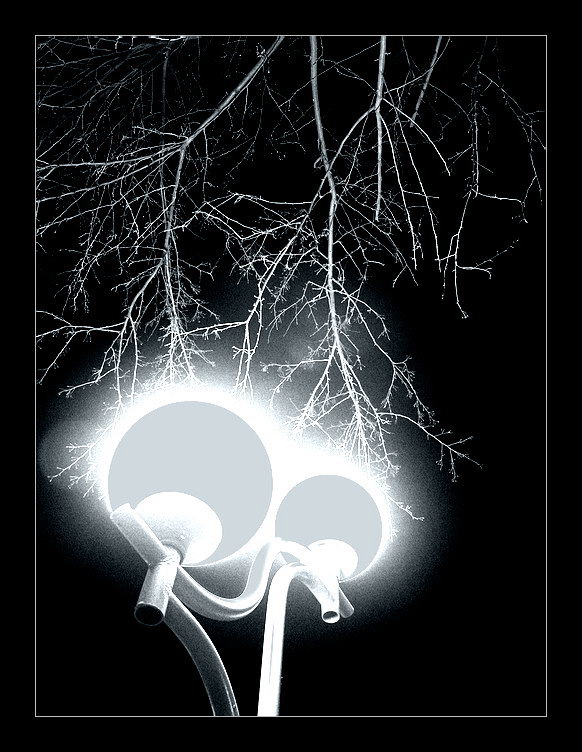 photo "Eclipse" tags: abstract, black&white, 