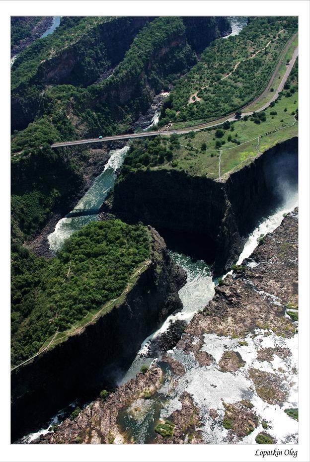 photo "Victoriya falls, Zimbabve" tags: travel, Africa