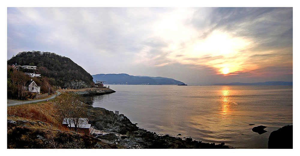 photo "Sunset on Trondheim Fjord" tags: landscape, spring