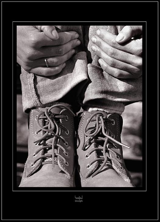 photo "Shoelaces" tags: genre, black&white, 