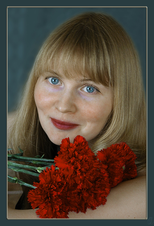 photo "Portrait with carnations" tags: portrait, woman