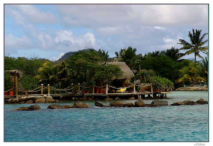 photo "Holiday house" tags: travel, landscape, South America, water