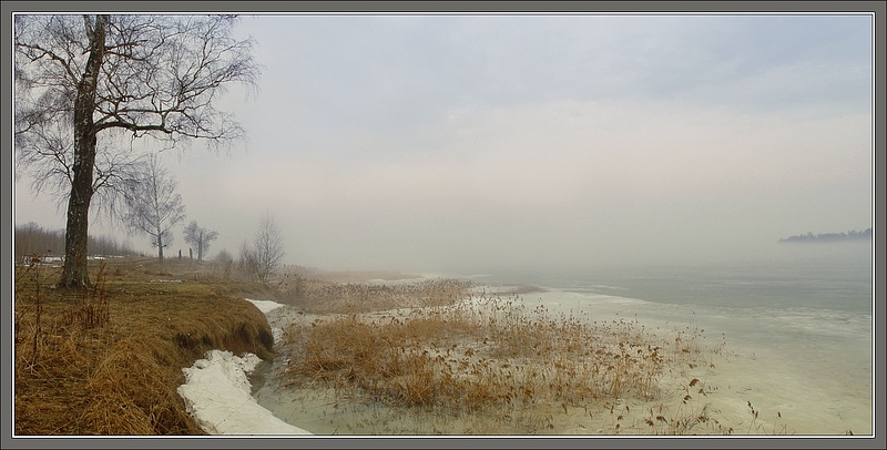 photo "April foggy panorama" tags: landscape, spring, water
