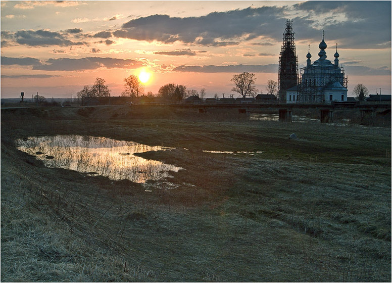 photo "Cold April decline" tags: landscape, spring, sunset