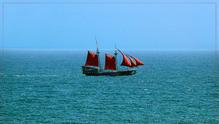photo "Scarlet sails." tags: landscape, summer, water