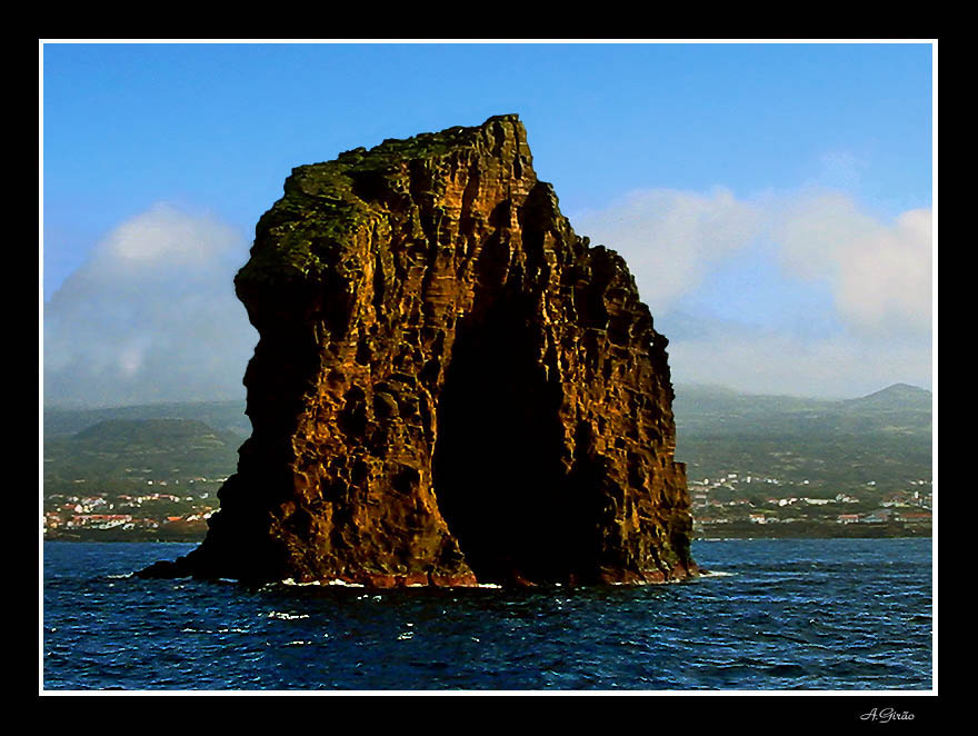 photo "Sea Rock" tags: landscape, travel, Europe, water
