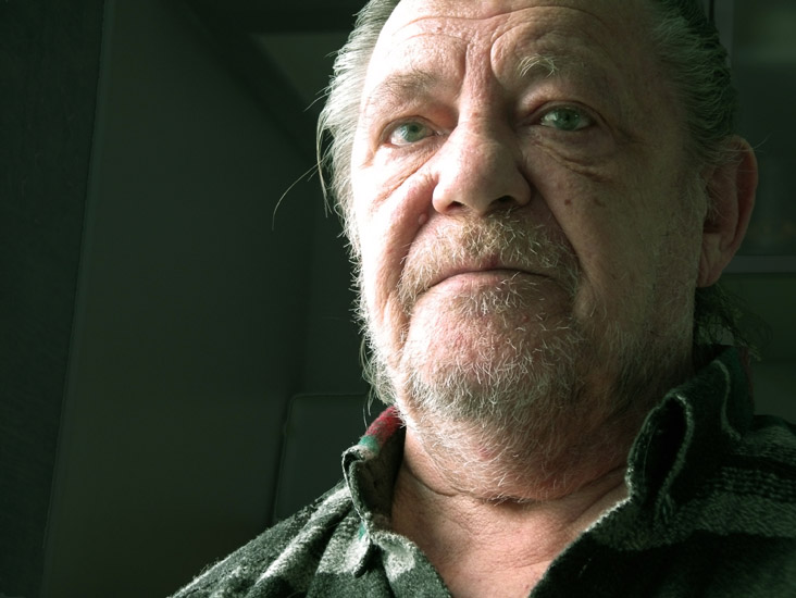 photo "Remembering the War" tags: portrait, man