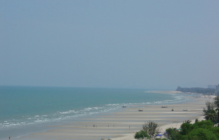 photo "Stripes on the beach" tags: landscape, water