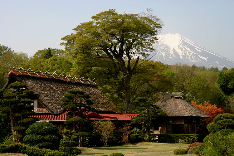 photo "Old Japan" tags: architecture, landscape, mountains