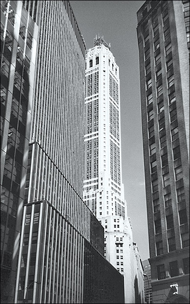 photo "Manhattan." tags: architecture, black&white, landscape, 