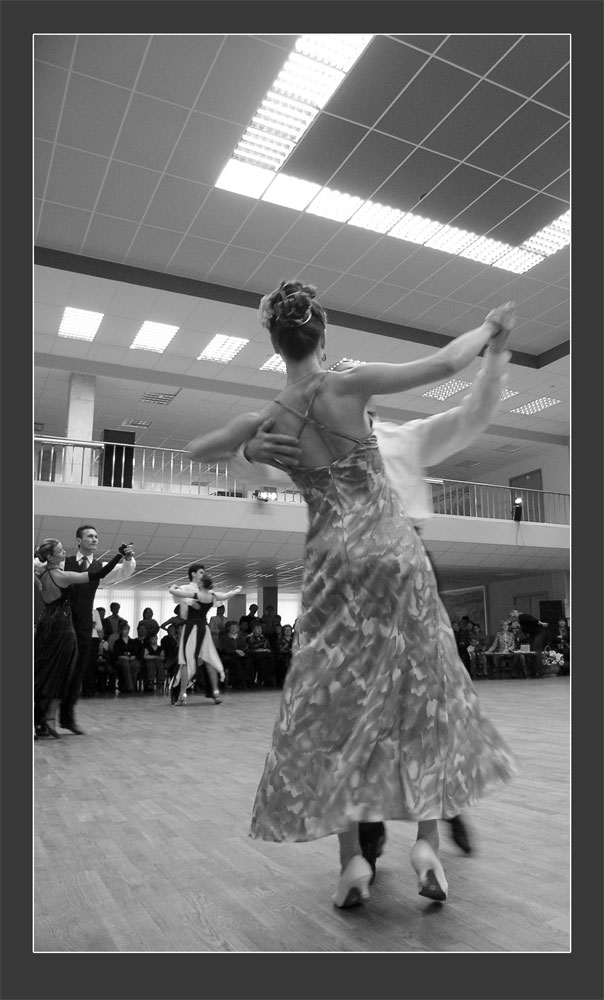 photo "Dance" tags: genre, black&white, 