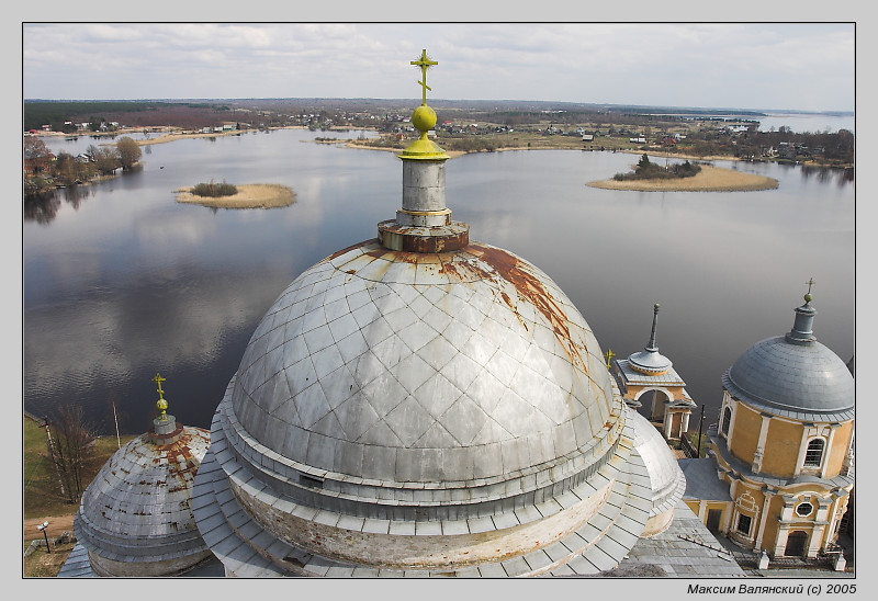 photo "On bell tower" tags: landscape, travel, Europe, summer