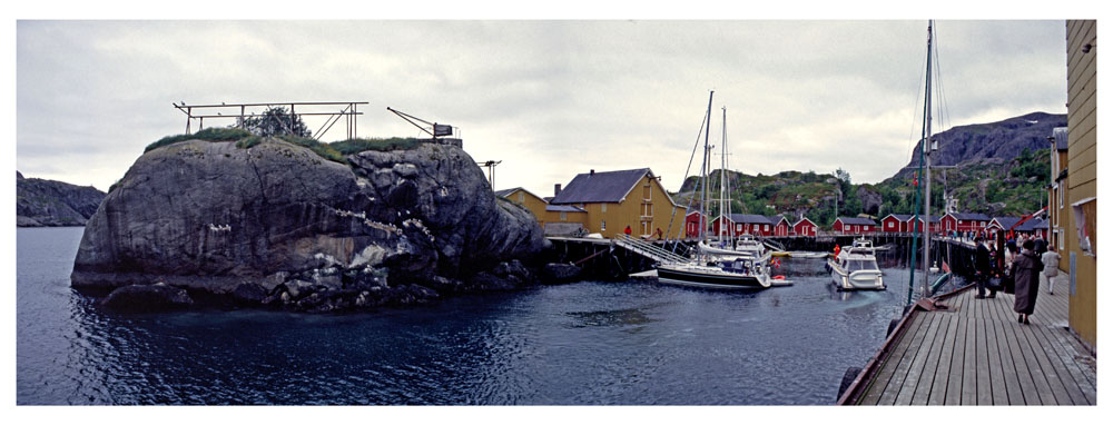 photo "AA is a old little fishing place in Lofoten" tags: landscape, water