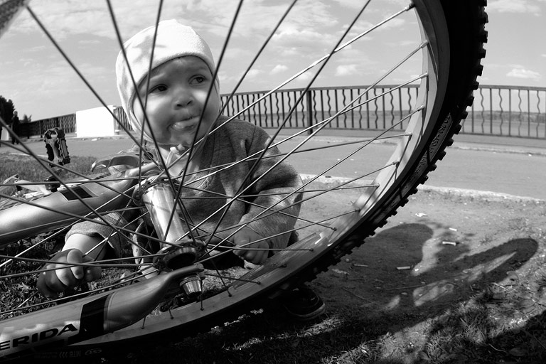 photo "***" tags: black&white, genre, 